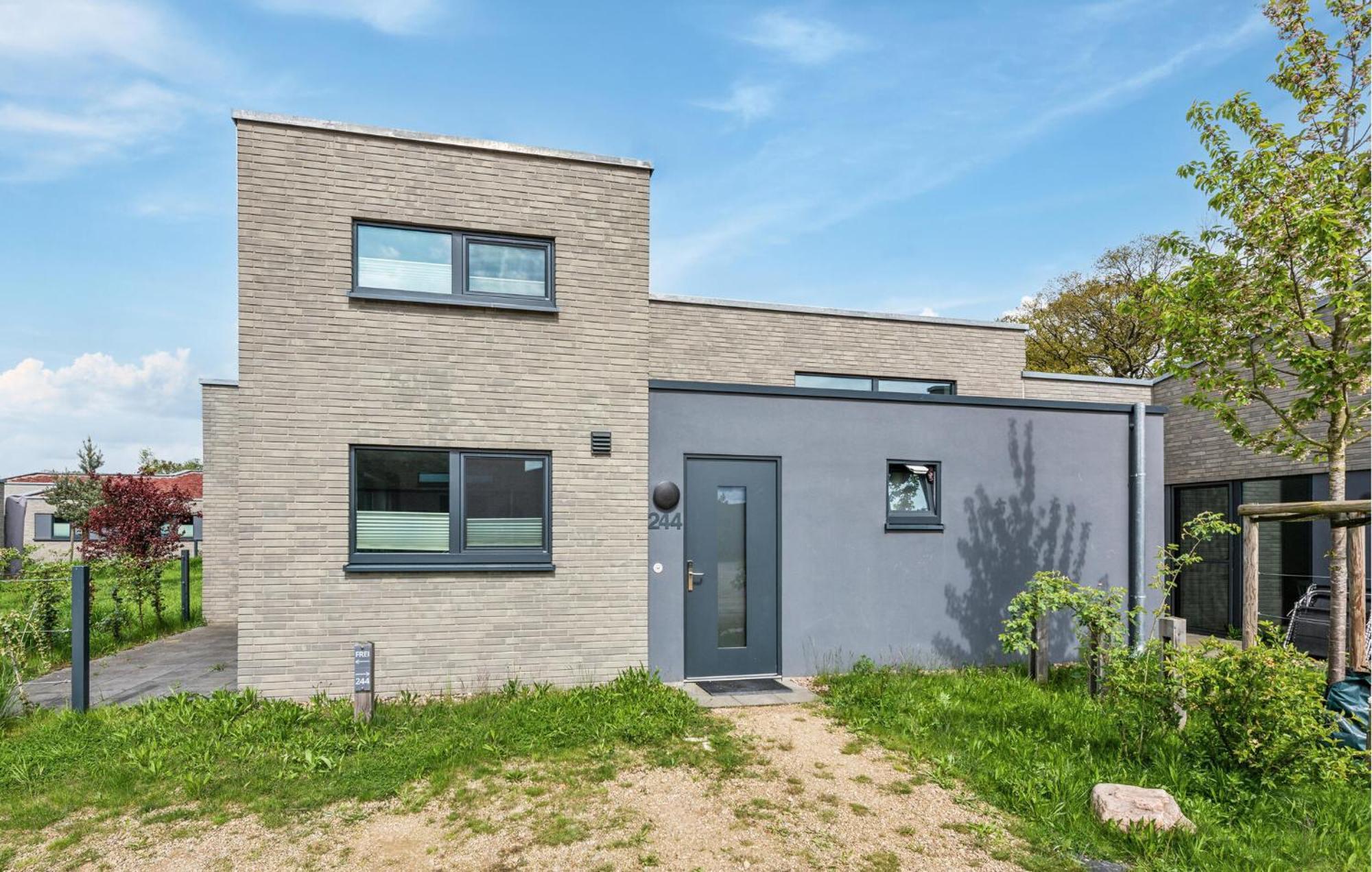 3 Bedroom Stunning Home In Lembruch-Duemmer See Exteriér fotografie